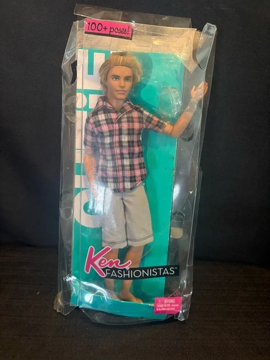 2010 Ken Fashionistas Cutie Doll Plaid Shirt Shorts Barbie New DAMAGED BOX