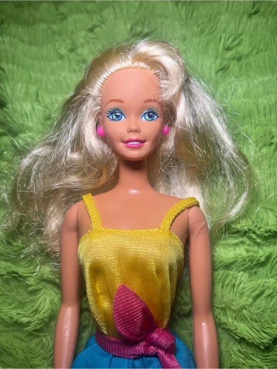 Vintage Barbie with Superstar Face Sculpt