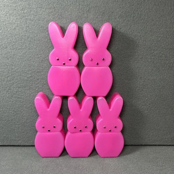 2009 PEEPS Pink‎ Plastic Figures Lot Of 5 Easter Collectible Decor Just Born Inc