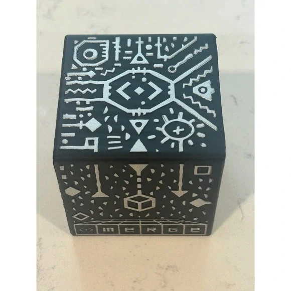 Merge Cube Augmented Reality STEM Toy Merge Labs Black Silver AR VR Hologram