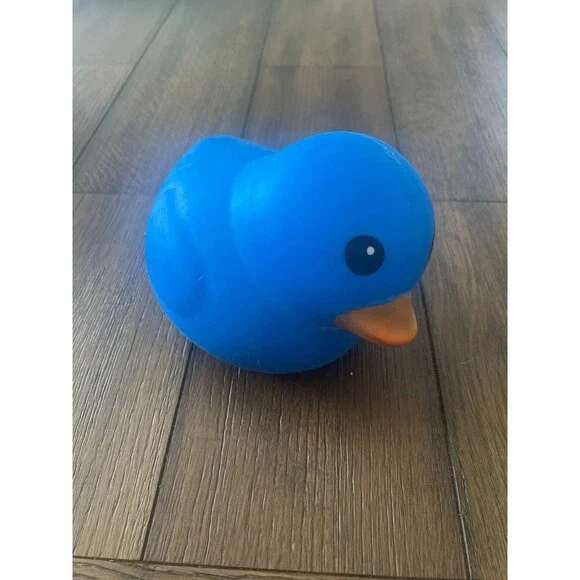 Toymendous Laffy Quacks, Jumbo Squishy Ducks