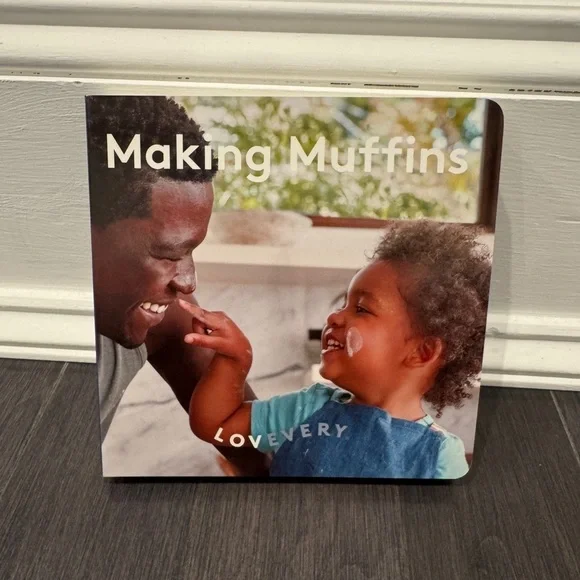 NWOT Lovevery Making Muffins Kids Board Book