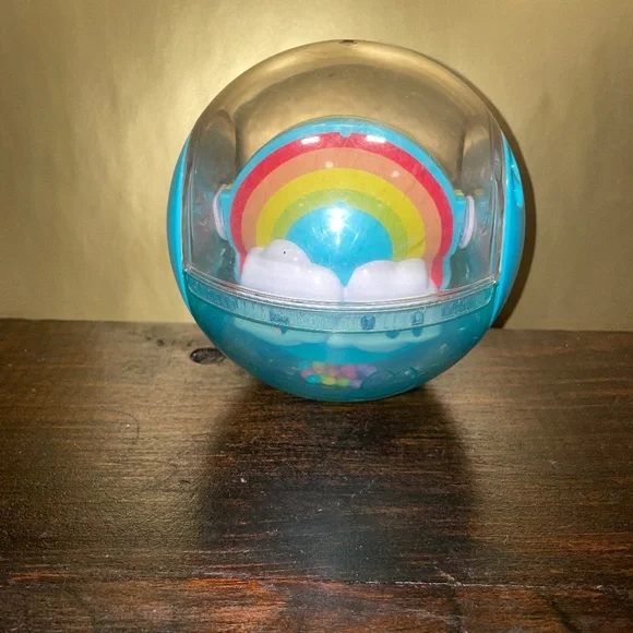 Fisher Price Hello Sunshine Sun Rainbow Sensory Rattle‎ Ball Toy