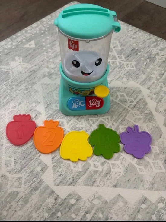 Fisher-Price Baby & Toddler Pretend Smoothie Maker Blender Toy