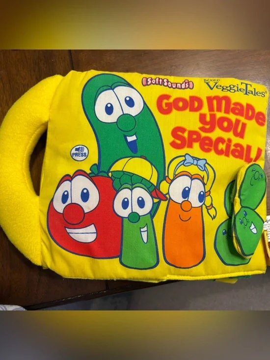 VeggieTales God Made You Special - Interactive Cloth Sound Book, Soft Play