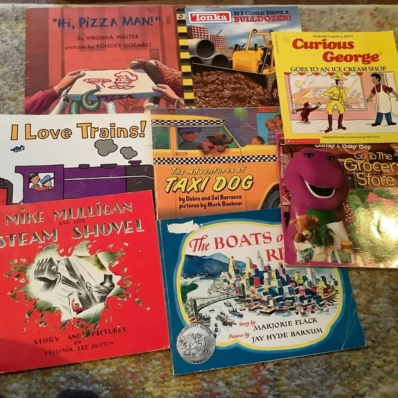 🛻 Community Helpers Themed Children Books 🍕