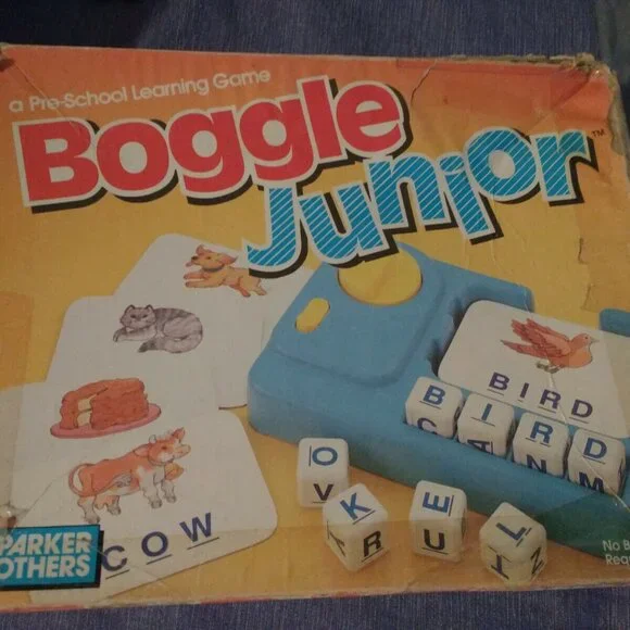 Parker Brothers BOGGLE Junior 1998 Spelling game Vintage