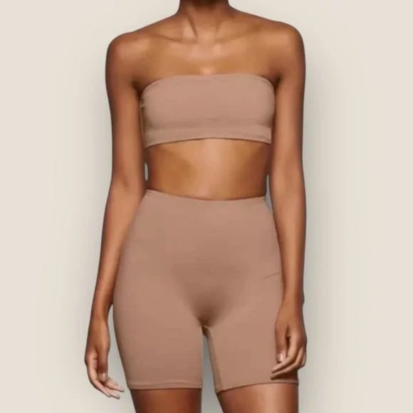 SKIMS | Shaping Swim Shorts | Beige | Size XXS