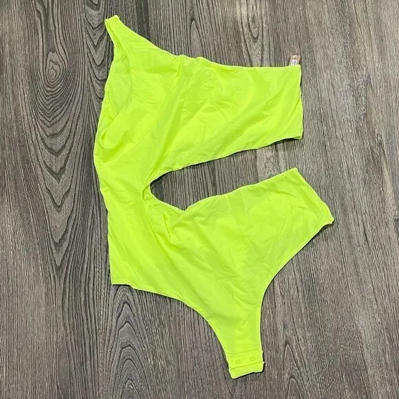 NWT Skims Fits Everybody One Shoulder Cut Out Bodysuit Green Highlighter Size 4X