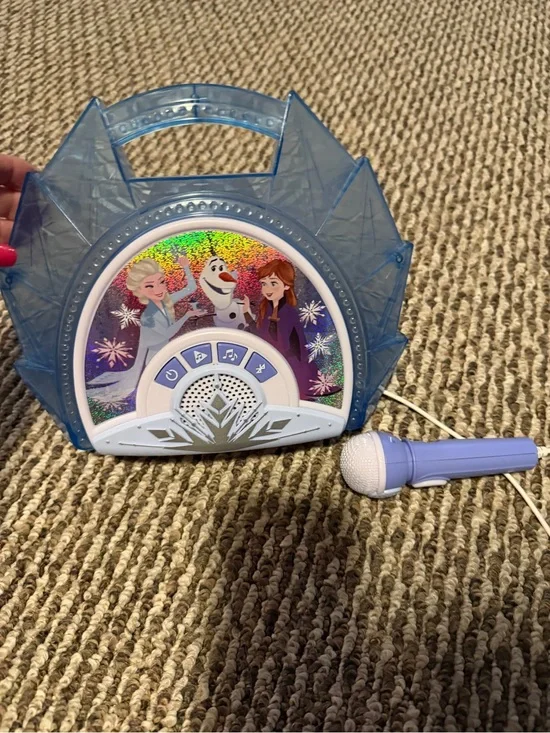 Frozen-Themed Kids Karaoke Microphone and Speaker - Light Purple and Light Blue