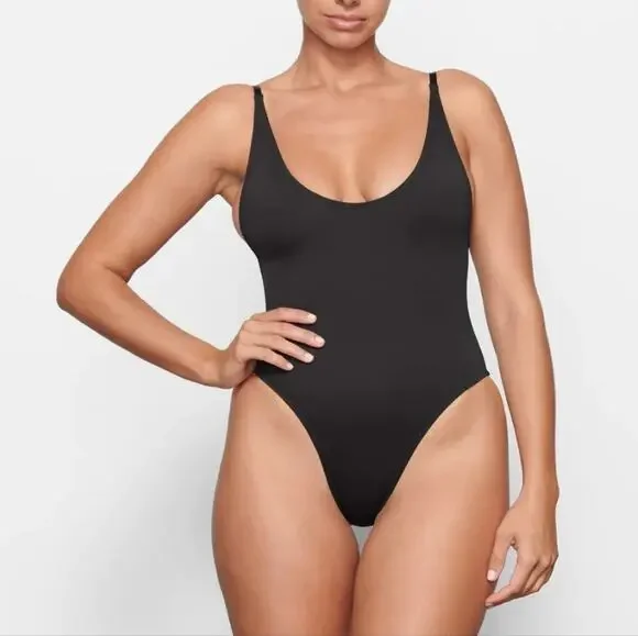 SKIMS Recycled Swim Scoop Neck One Piece Swimsuit Onyx Black NWT Size XL $90