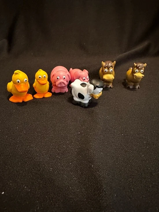 Learning Resources Mini Toy Farm Animal Set - Ducks, Pigs, Cow, Horses 7 Pieces