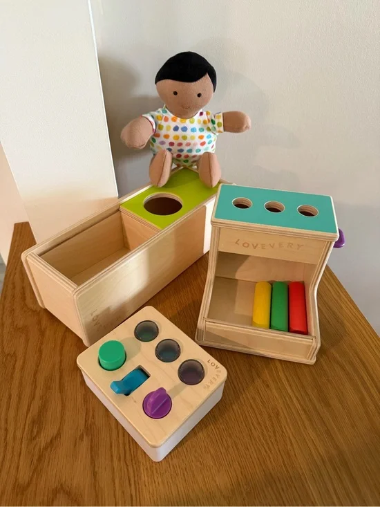 LOVEVERY the thinker toy kit lot 11-12+ months