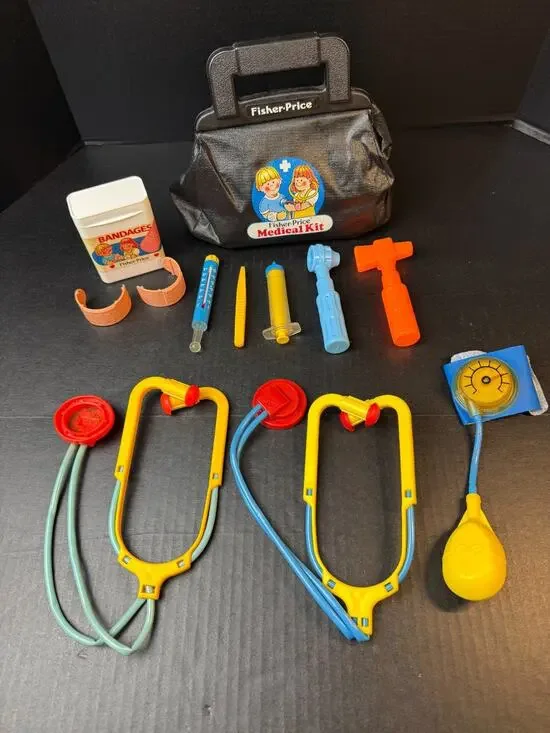 Vtg Fisher Price Medical Kit Doctor Bag 1987 Black w/Accessories 12 Pieces *READ