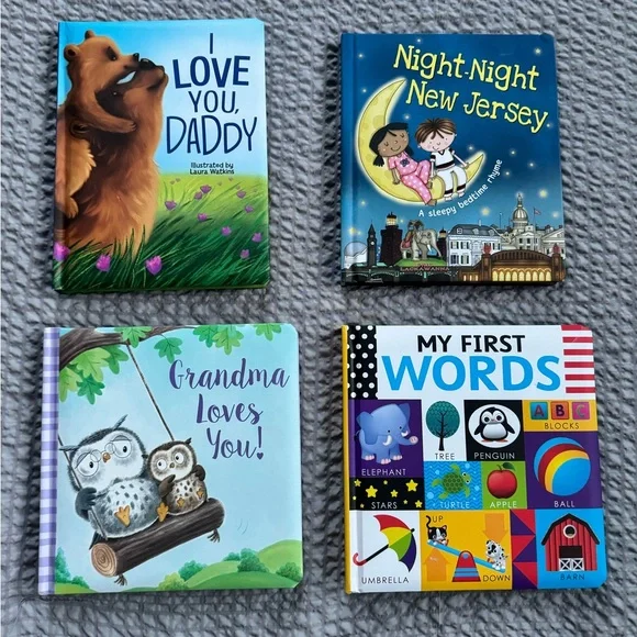 ⚠️4 Children's Storybook Set⚠️