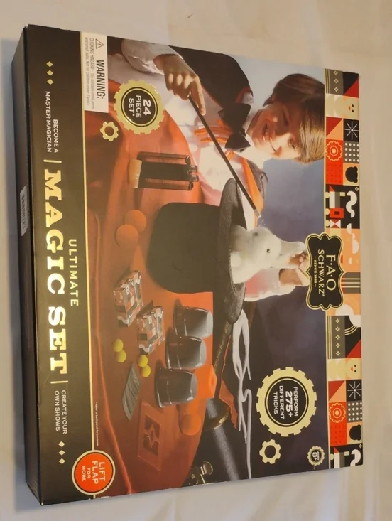 FAO Schwarz Ultimate Magic Set 24-Piece Master Magician Kit