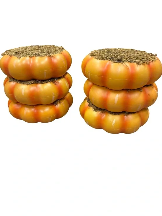 Target Fall/Halloween 2023 Pumpkin & Moss Platform (9