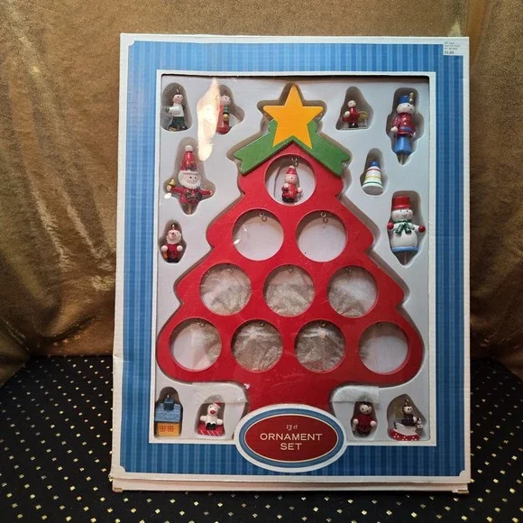 WOODEN CHRISTMAS/HOLIDAY TREE ORNAMENT SET - NIB 13 ORNAMENTS  Year 2003