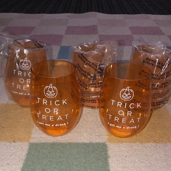 🍄 Trick or Treat Stemless Plastic Set