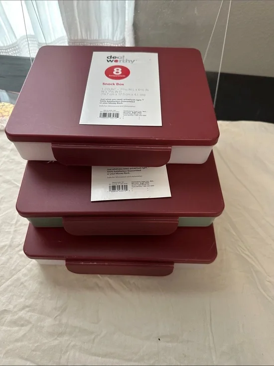 Set of 3 Deal Worthy 8 compartment Snack boxes with lids. NWT
