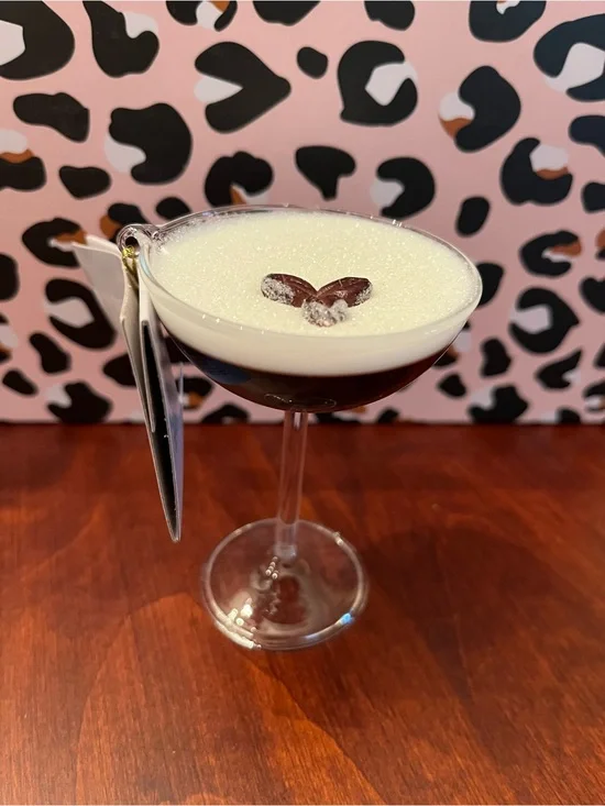 Wondershop Cocktail Ornament