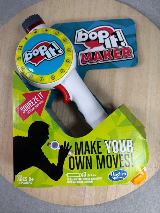 Hasbro Gaming Bop It Maker Handheld Electronic Game White New In Box C1379
