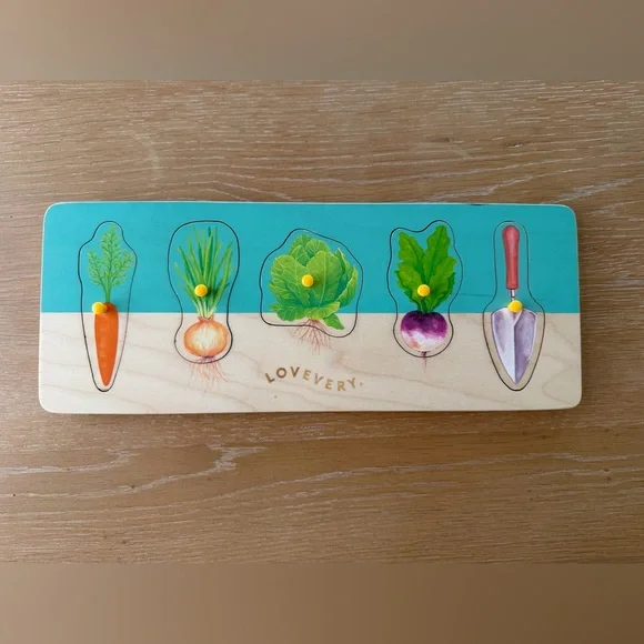 Lovevery Wooden Garden Peg Puzzle - Teal & Natural