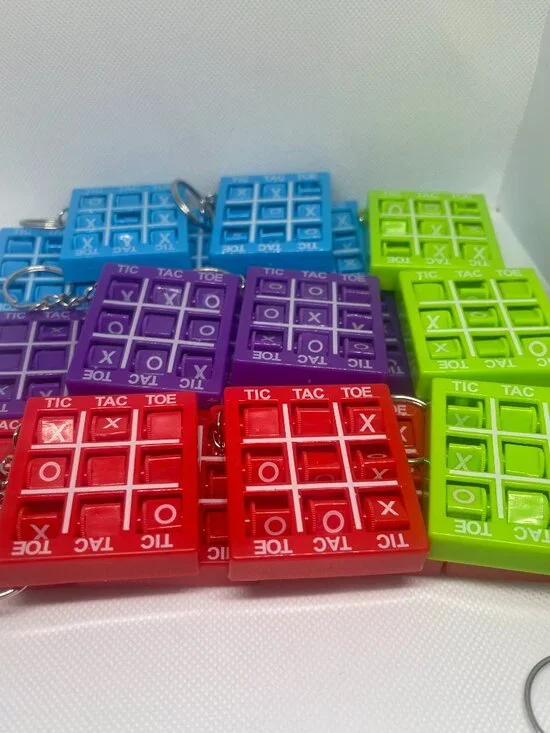 27 Mini Tic Tac Toe Keychain Party Favor Games