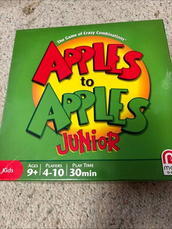Apples to Apples Junior Kids Party Game - Green