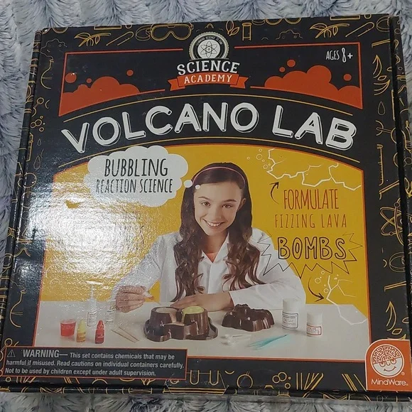 Science academy‎ volcano lab kit
