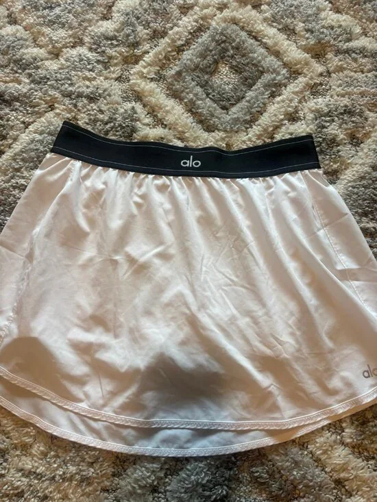 Alo white skirt