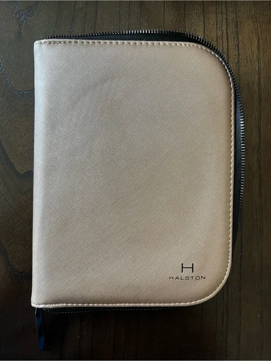 Halston Heritage Gold Zip Travel Jewelry Organizer