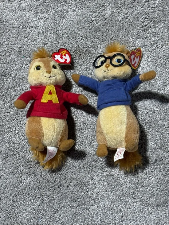 Ty Alvin & Simon Plush Pair - Red and Blue Sweaters
