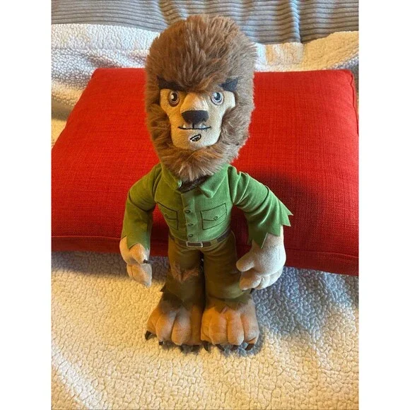 Universal Studios Monsters The Wolf Man Plush NWOT  Green Brown