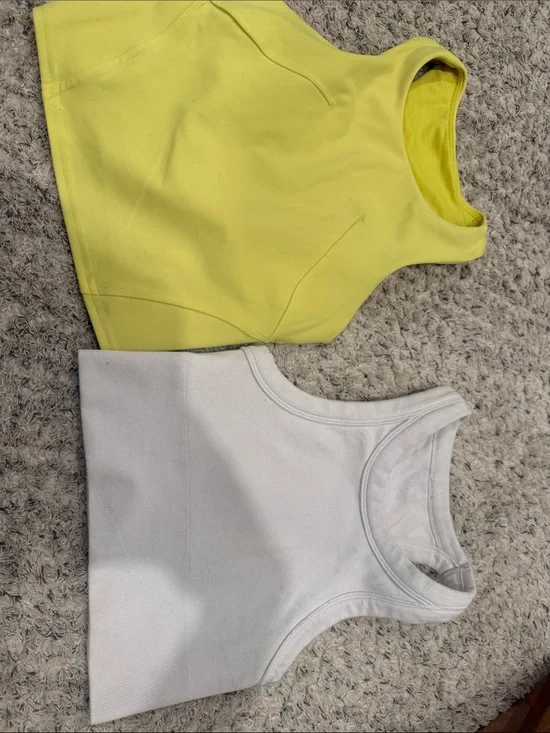 ALO Yoga Cropped Tank Duo in Yellow and White