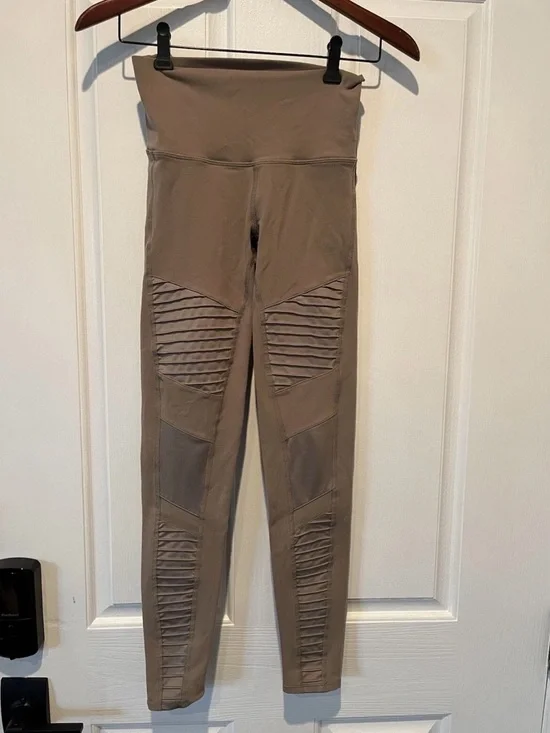 ALO Yoga Women Authentic Activewear Pants Moto Legging High Rise Taupe XS