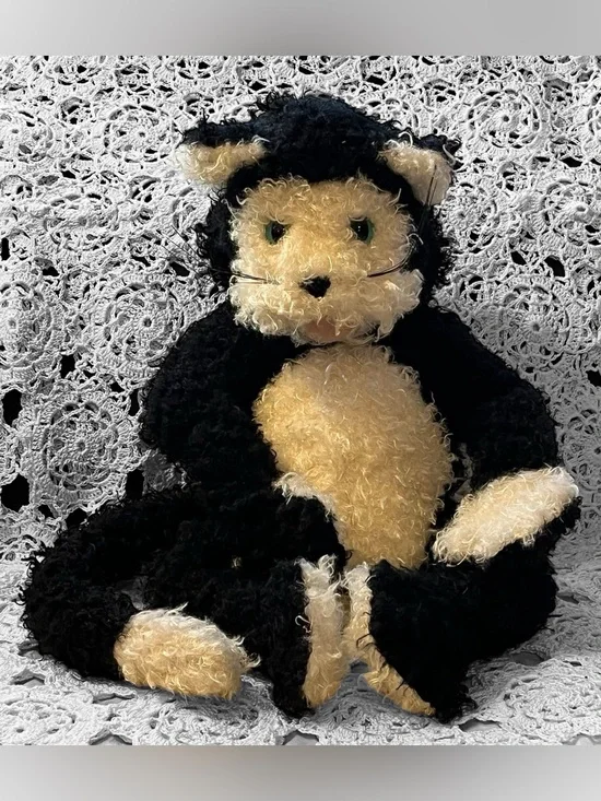 Folkmanis Cartoon Kitty Cat Full Body Hand Puppet Stuffed Plush Black White 19”