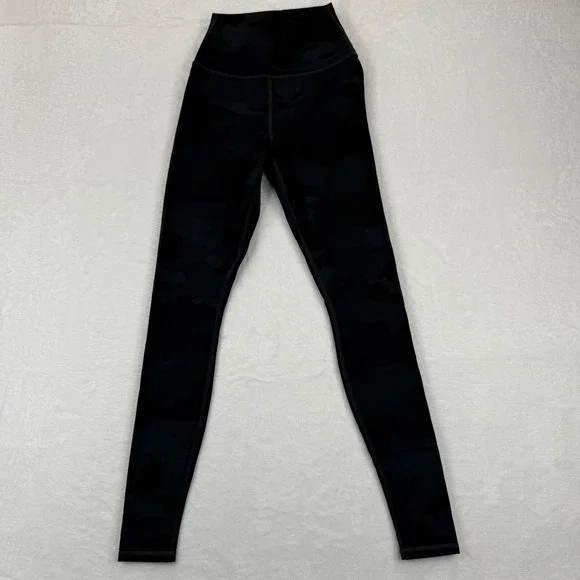 Alo Yoga High Waist Camo Leggings Black XS‎ Made in Portugal