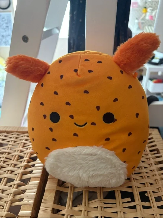 KELLY TOY ORIGINAL SQUISHMALLOWS ORANGE TENZIG THE DEEP SEA BUNNY PLUSH SEA LIFE
