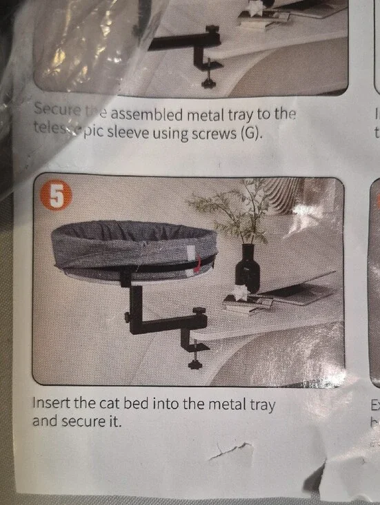 Adjustable Clamp-On Cat Bed in Heather Gray