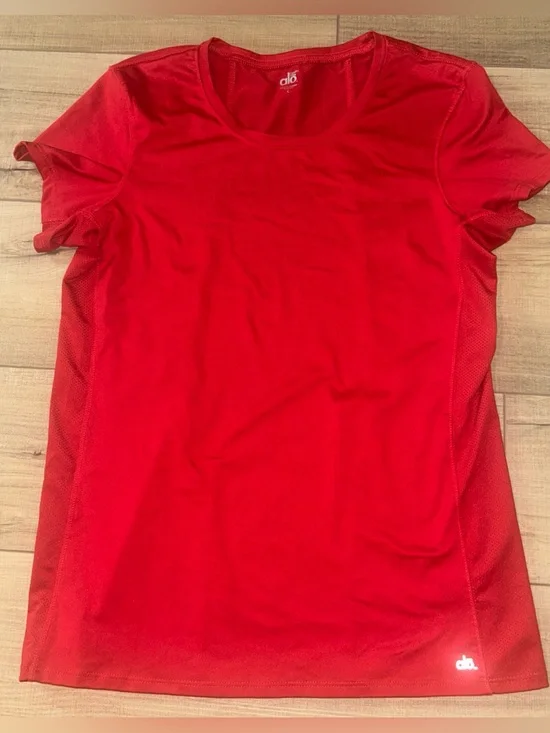 ALO Airbrush Fitness Tee Athletic Workout Gym Travel Lounge Yoga Red Women L