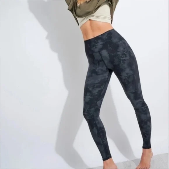 Alo Yoga High-Waist Solarized Tie-Dye Black Gray Small Leggings