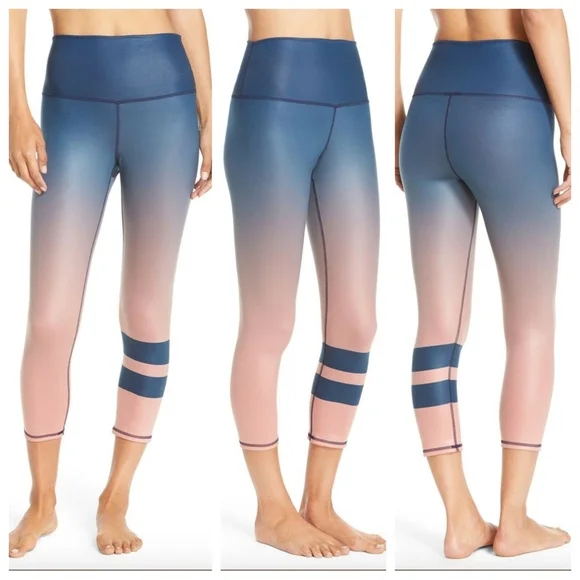 NEW Alo High Waist Airbrush Capris Ombre Pink‎ XS