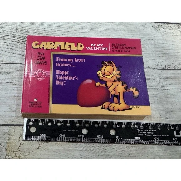 Vintage 1991 Garfield Be My Valentine Postcard Book 30 Full Color Postcards Tb14
