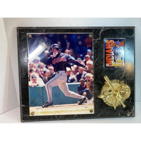 MANNY RAMIREZ 8X10 PHOTO With Card Cleveland‎ 1999 plaque Vintage