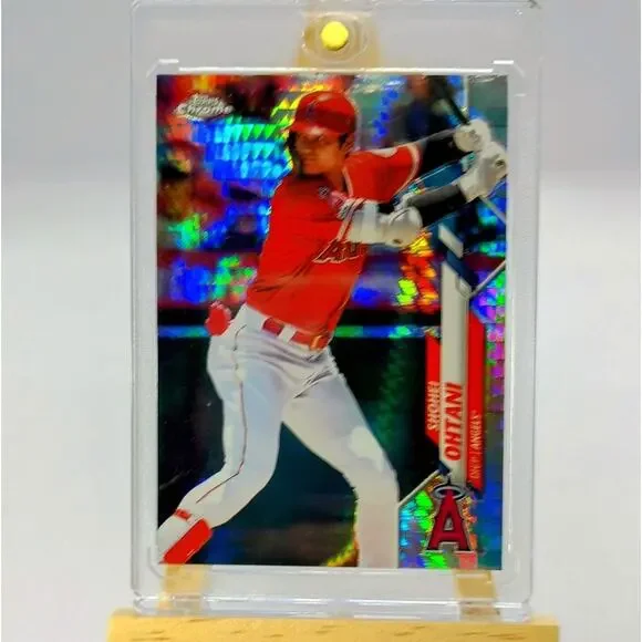 Shohei Ohtani Topps Chrome Prism Refractor #21 2020