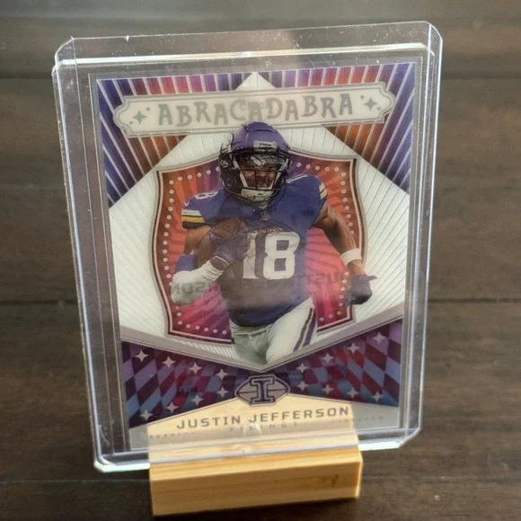 Panini Illusions Abracadabra Justin Jefferson Purple Minnesota Vikings Card 15