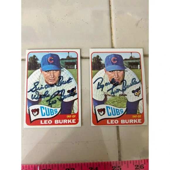 Lot of 2 Leo Burke Signed 1965 Topps #202 Chicago Cubs Baseball Cards Autograph
