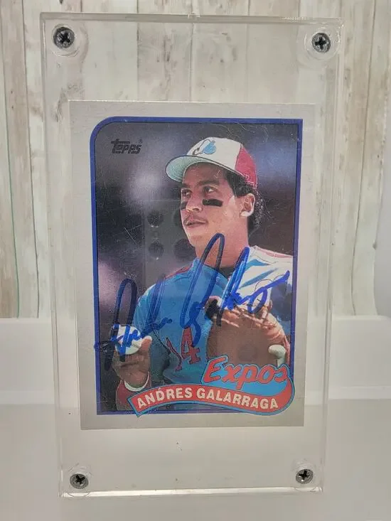 Andres Galarraga 2020 Topps #590 Autograph Series Retired Player No JSA
