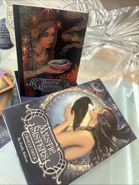 Mystic Sisters Oracle Deck card new